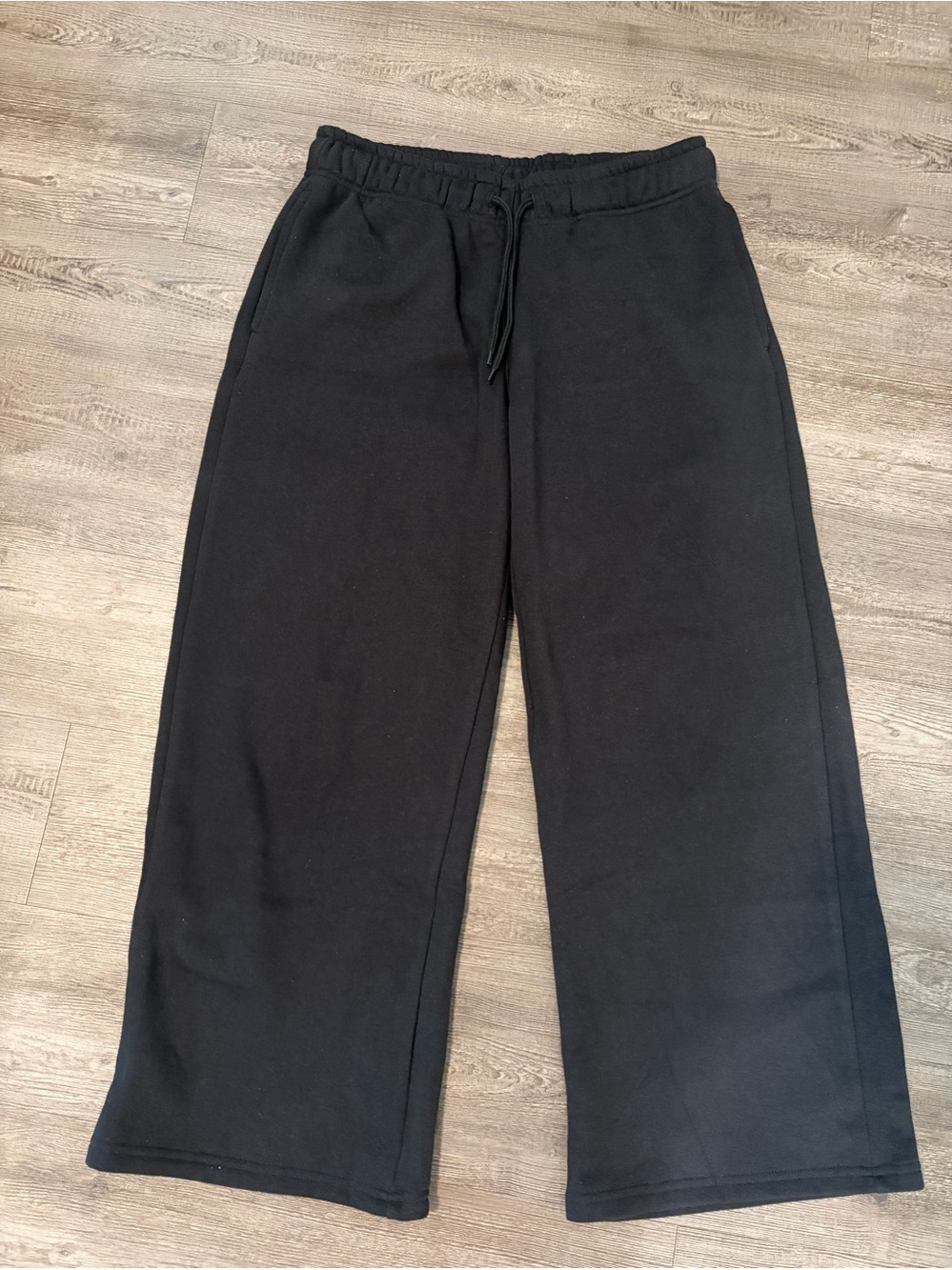 GAP Black Wide-Leg Sweatpants